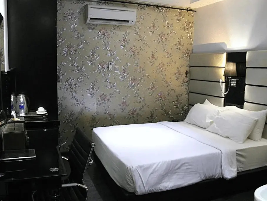 Kingston Hotel 20 - Chambres