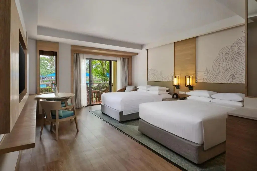 Phuket Marriott Resort & Spa, Merlin Beach — фото