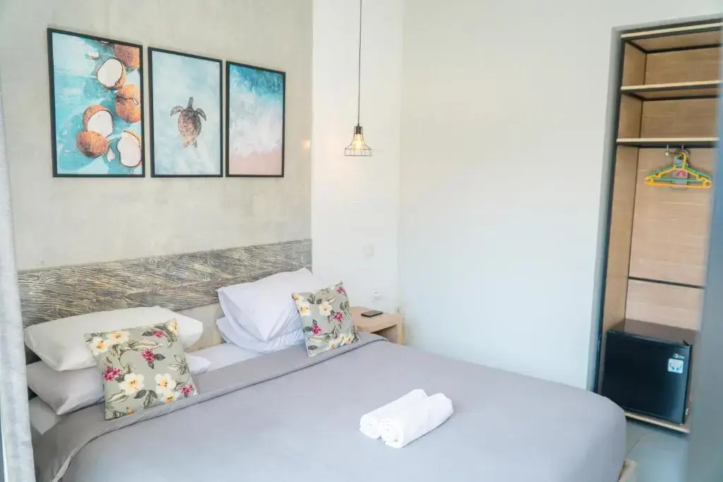 Double Studio (full double bed)