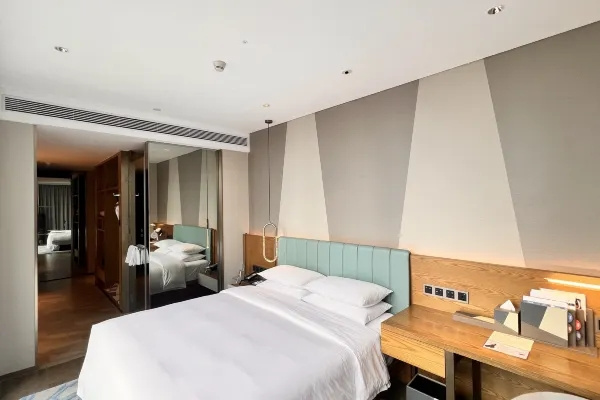 Meet ChunZao Double room (full double bed)