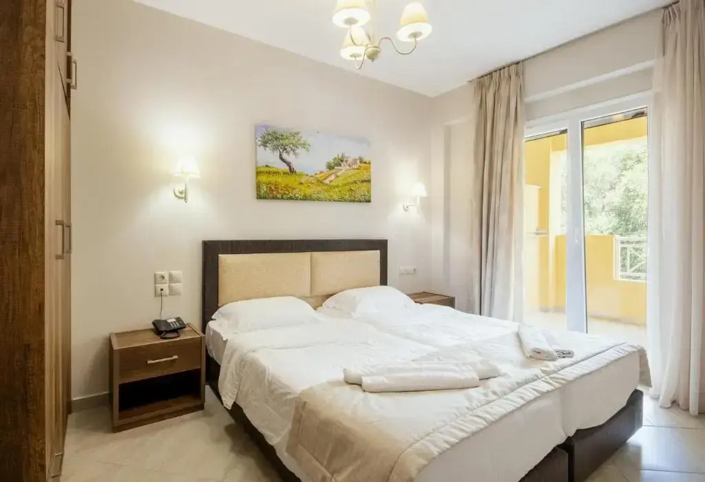 Deluxe Double Apartment (twin beds)