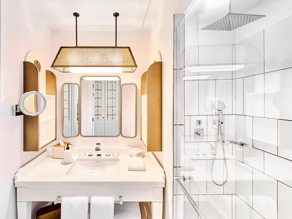 Carlton Cannes, a Regent Hotel - Chambres