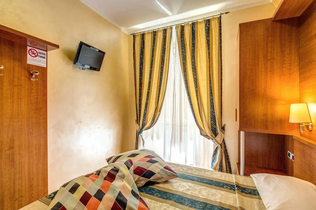 Superior Double room full double bed