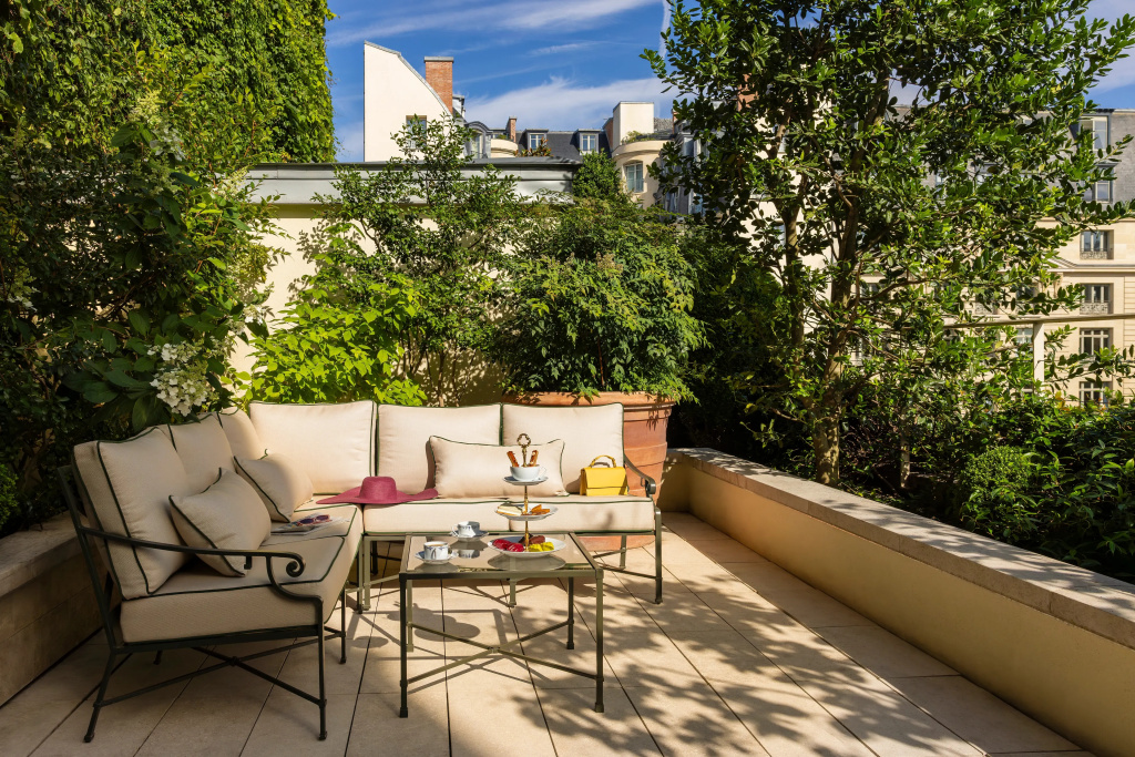 Ritz Paris Hotel 172