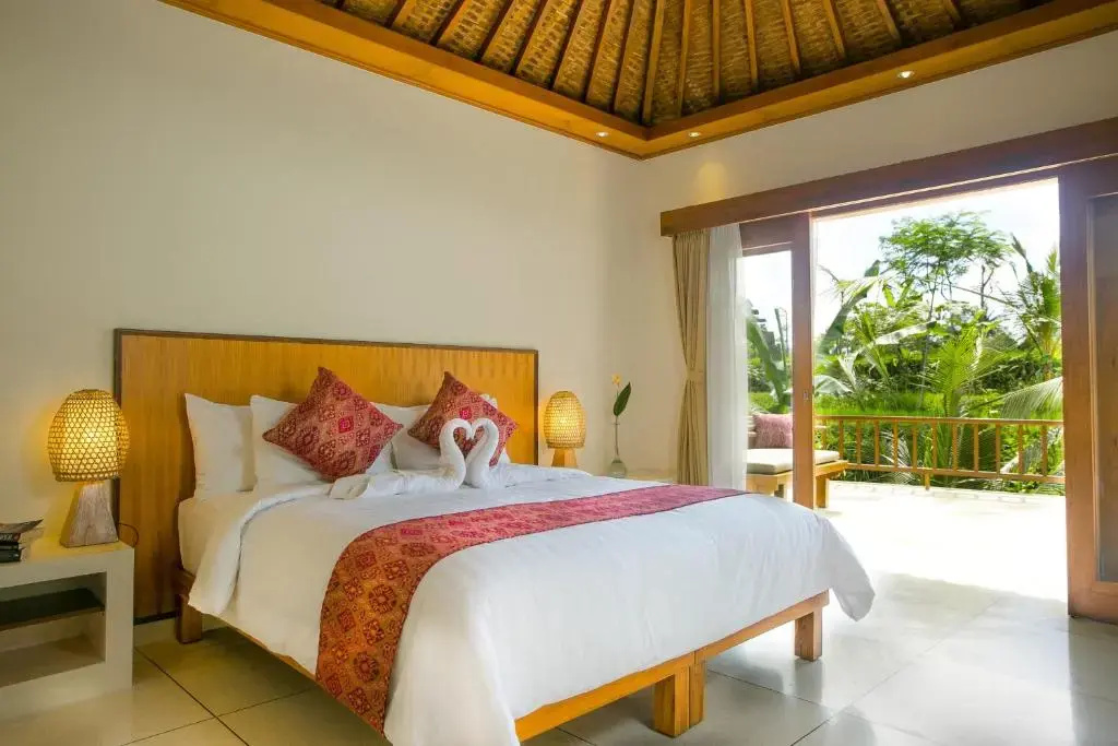 Double Suite (full double bed)