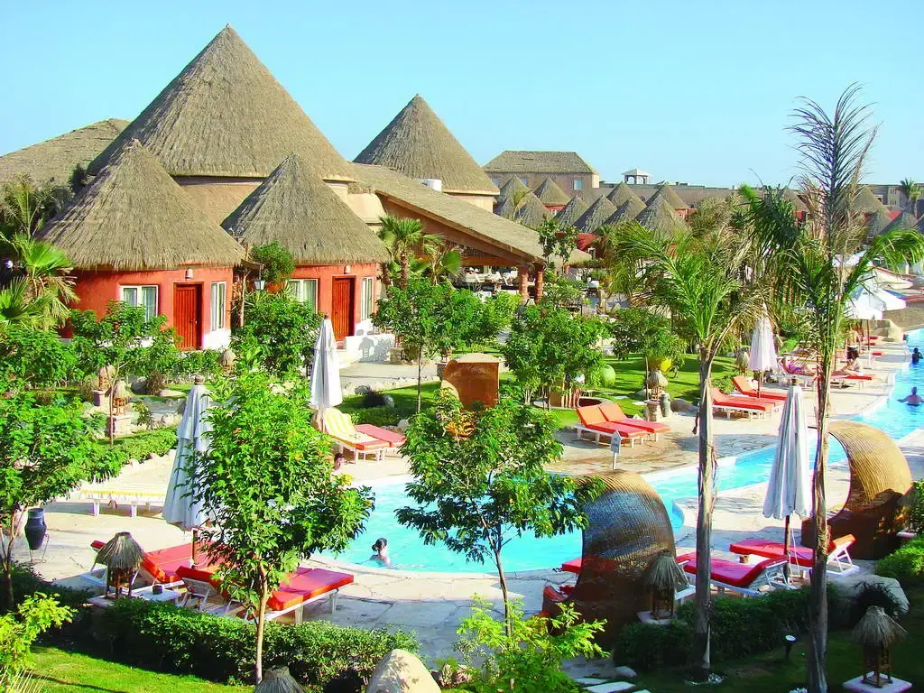 Beach & Waterfront