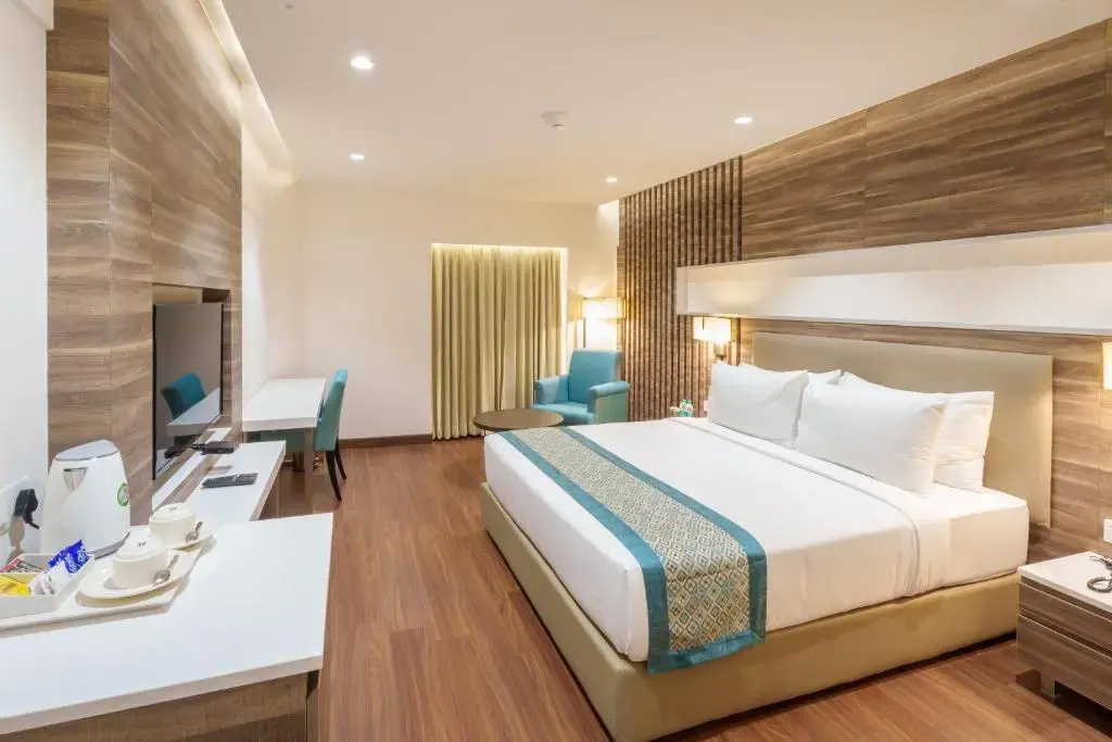Double room (full double bed)