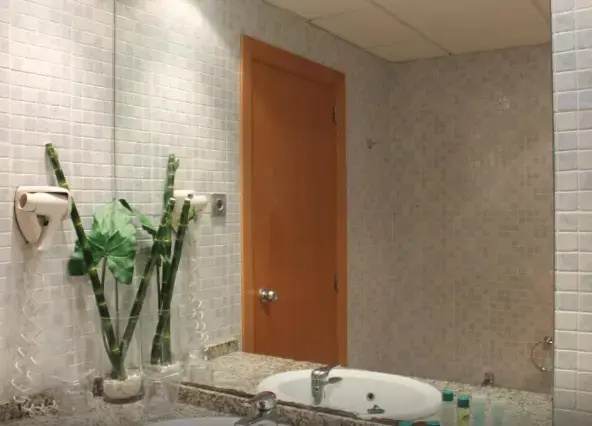 Advise Hotels Reina - Chambres