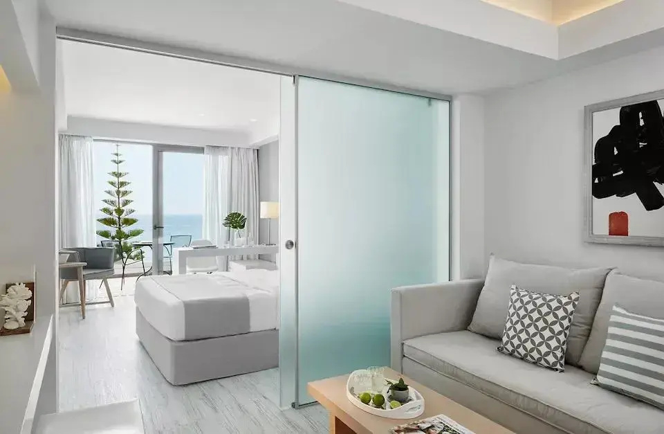 Lichnos Beach Hotel & Suites - Chambres
