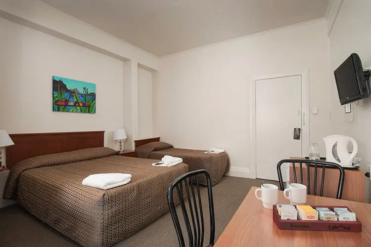 Kiwi International Hotel - Chambres