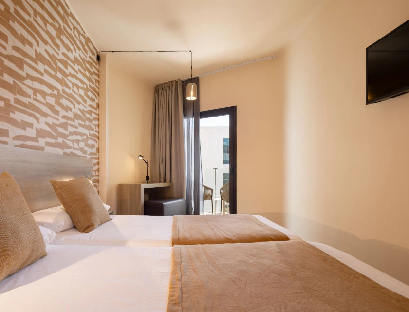 Double room with sea view (twin beds)