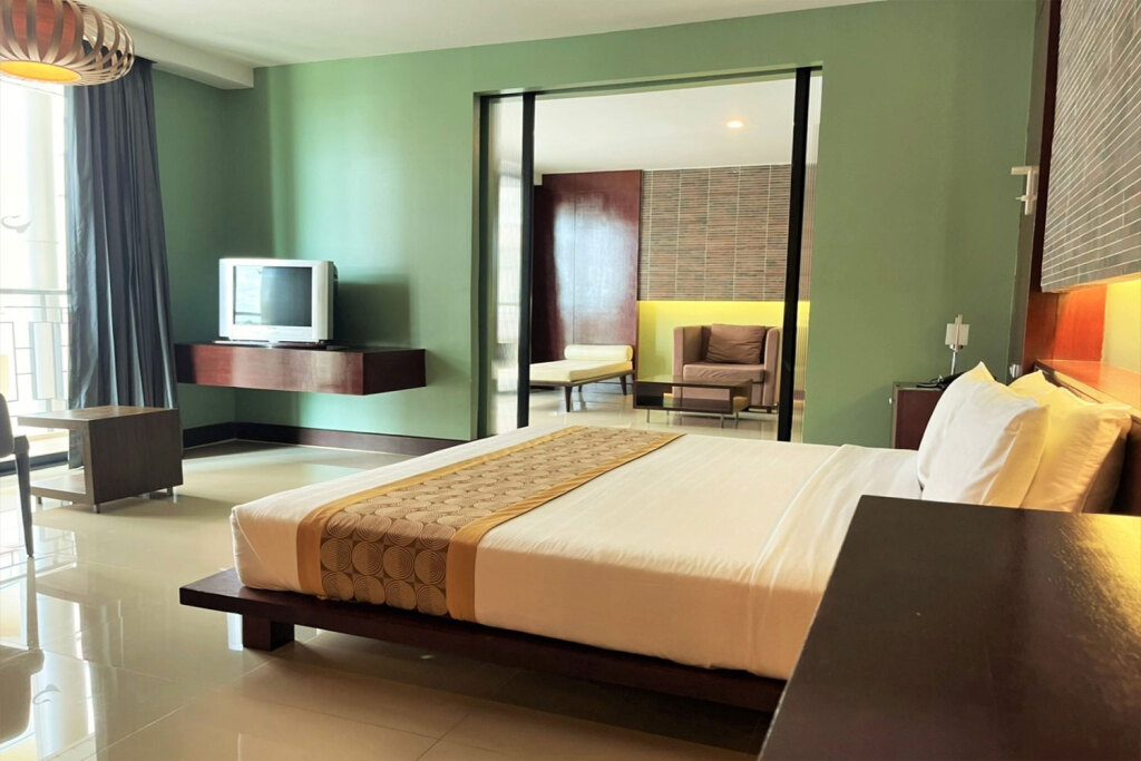 Люкс Mini в Long Beach Pattaya