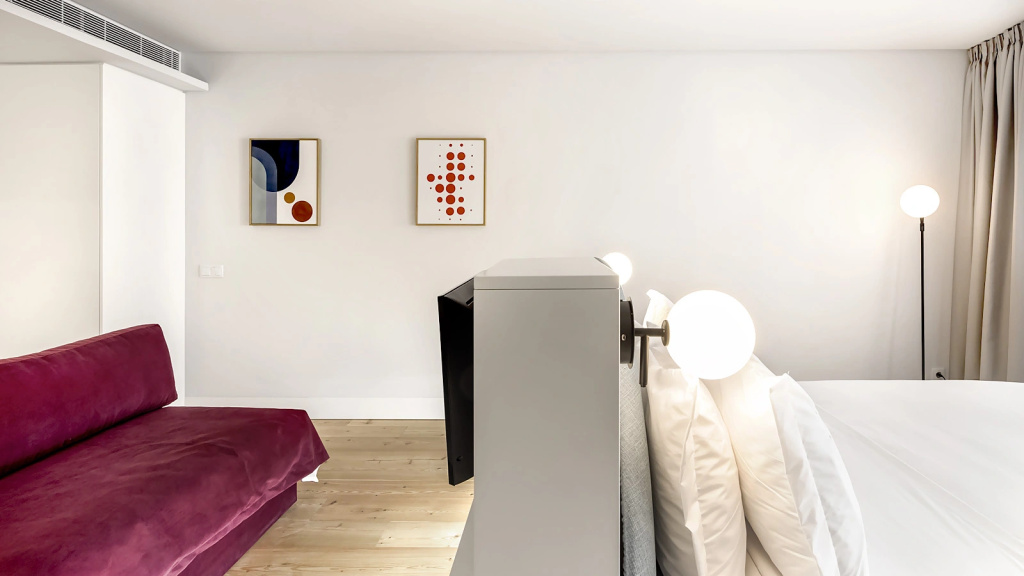 Superior Double Studio (full double bed)