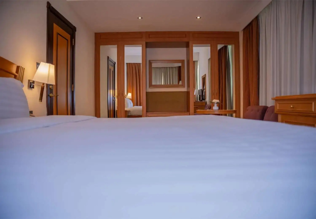 Golden Tulip Sharjah Hotel Apartments - Chambres