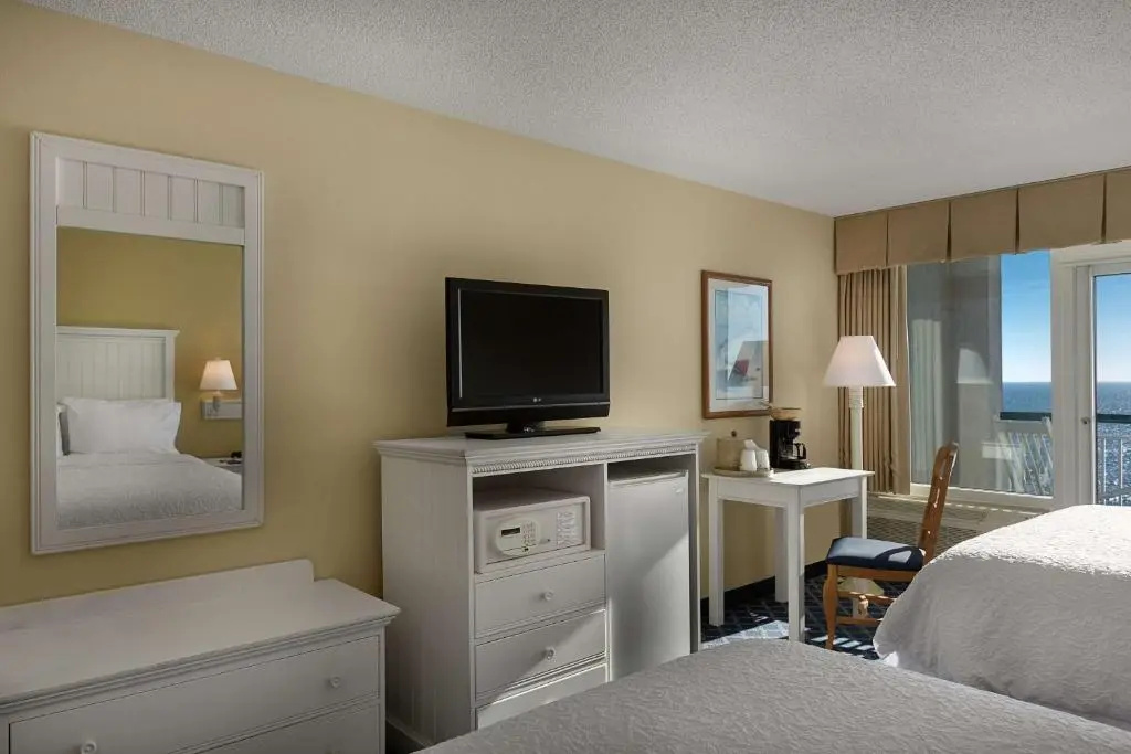 Hampton Inn & Suites Myrtle Beach/Oceanfront - Chambres