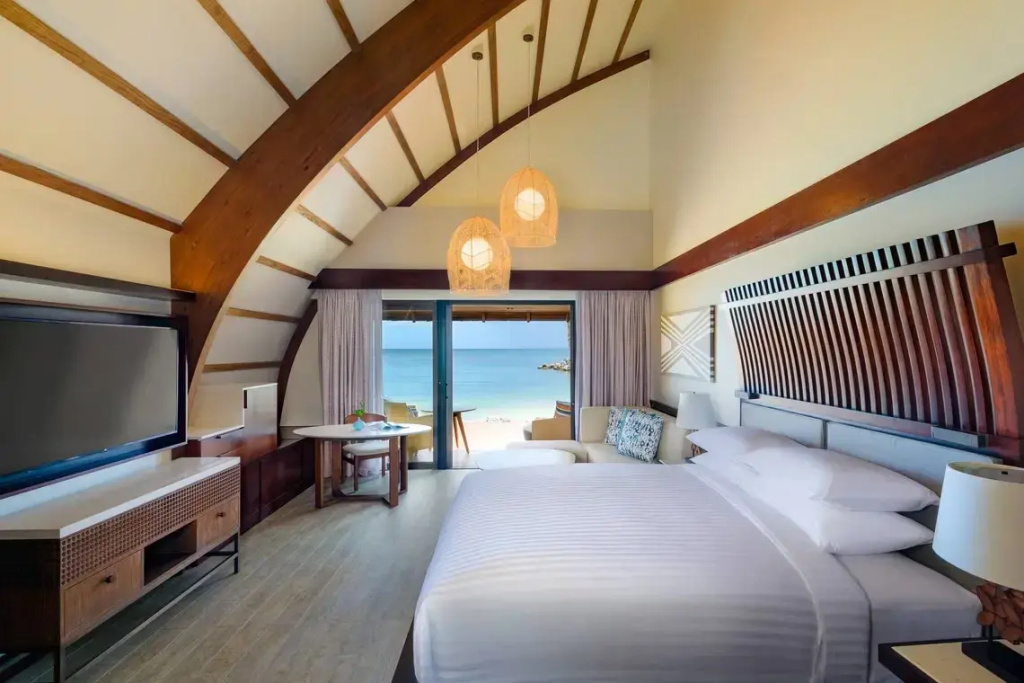 Double Duplex Bure Ocean Front
