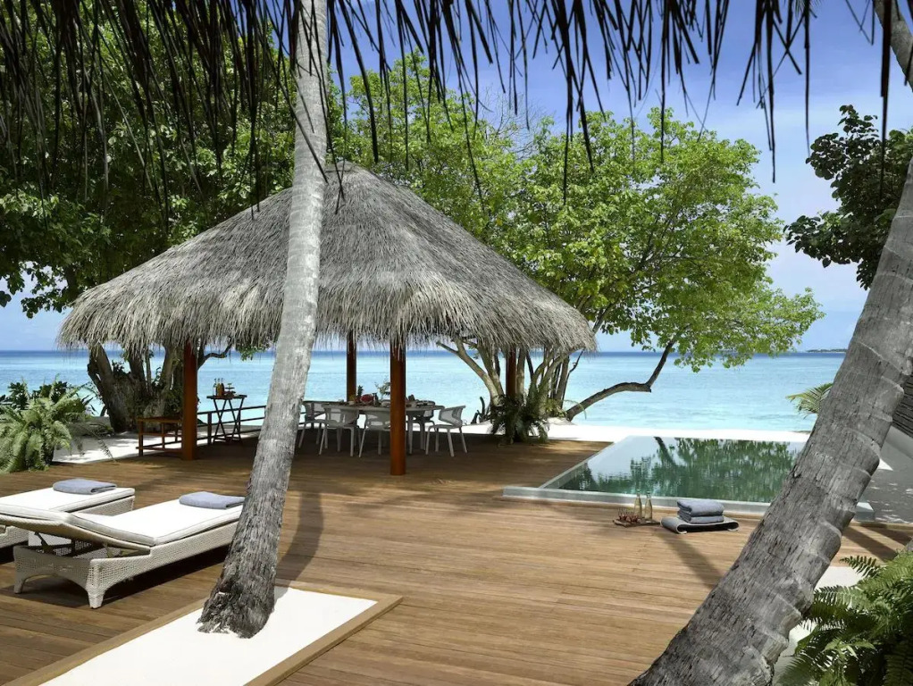 Dusit Thani Maldives