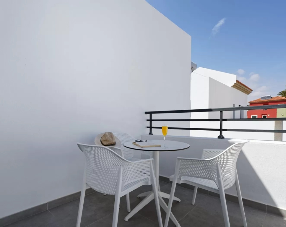 Broncemar Beach Suites Hotel - Chambres
