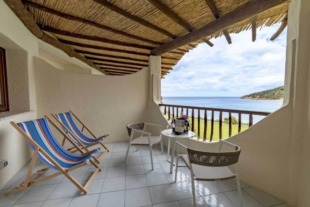 Club Hotel Baja Sardinia - Chambres