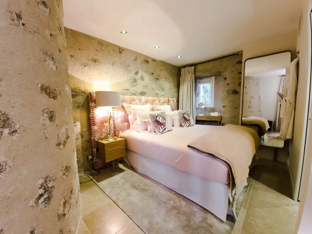 Double Apartment (full double bed)