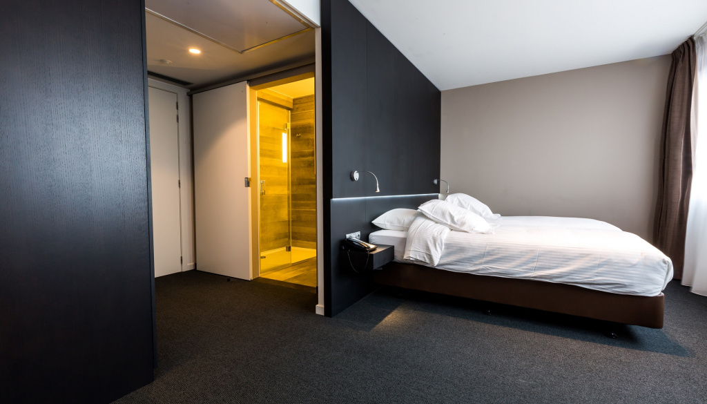 Triple Apartment