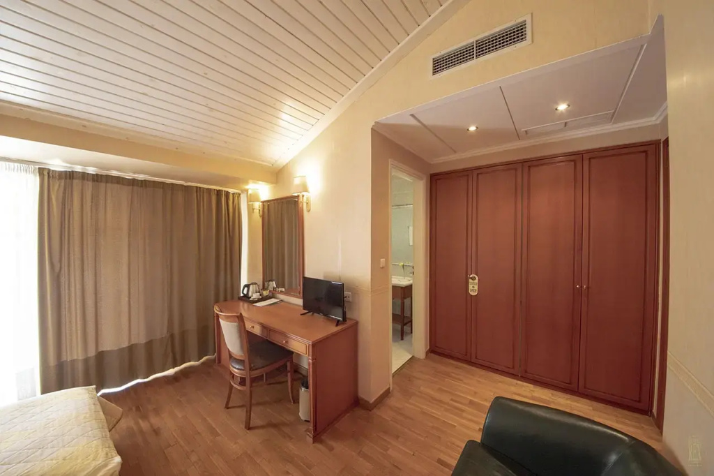 Superior Single room