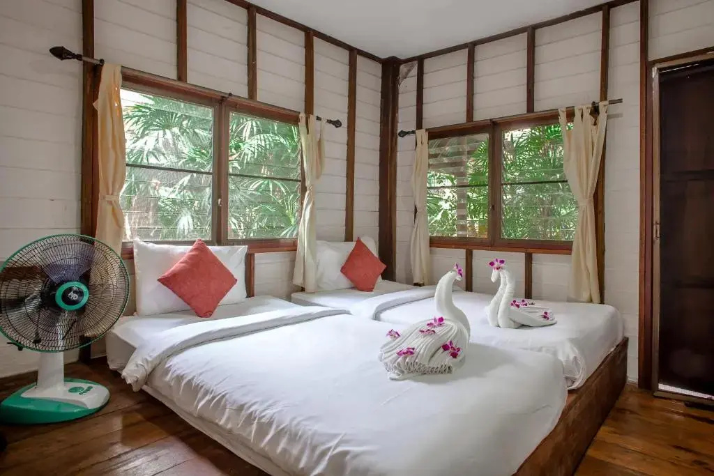 With Fan Double Bungalow full double bed