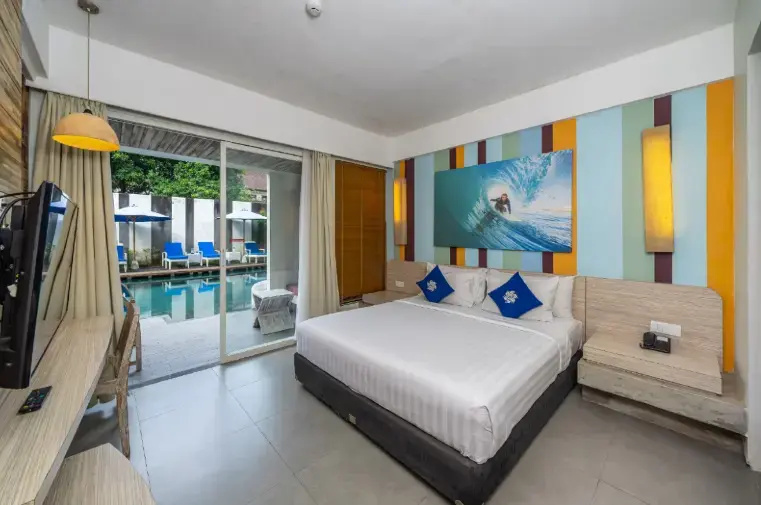 Deluxe Lagoon Double room (full double bed)