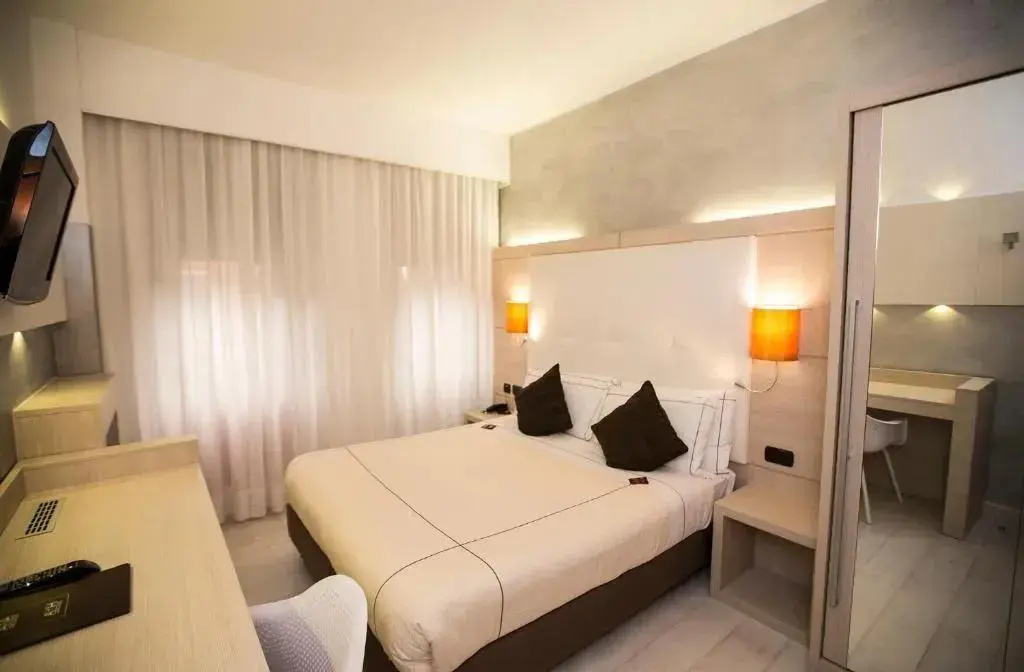 Standard Double room (full double bed)