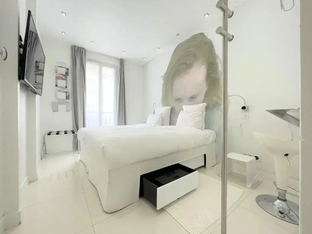 Soft Double room (full double bed)