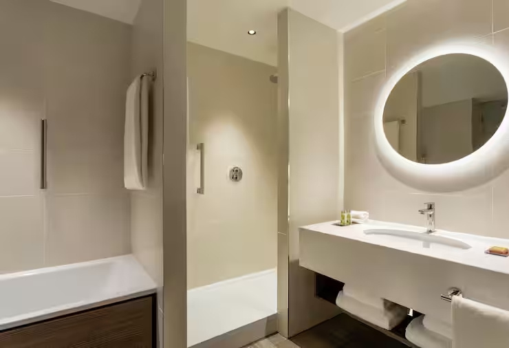 Double Junior Suite (full double bed)