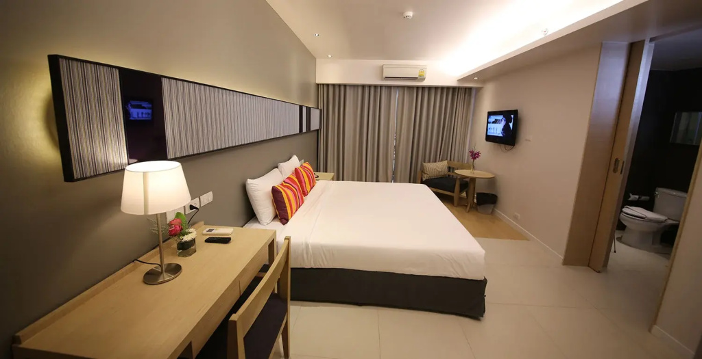 Sun Deluxe Double room (full double bed)