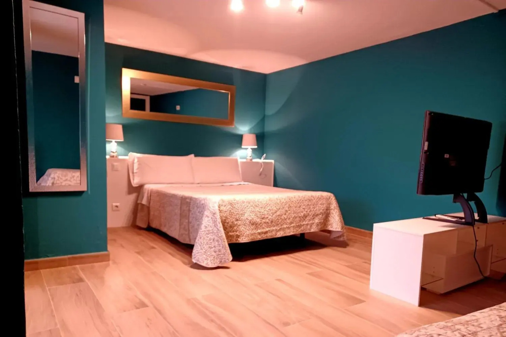 Double room (twin beds)