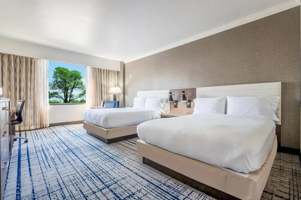 DoubleTree by Hilton South Charlotte Tyvola - Chambres