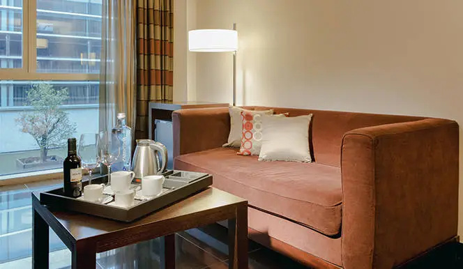Hesperia Fira Aparthotel - Chambres