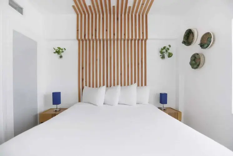 1 Bedroom Deluxe Corner Suite