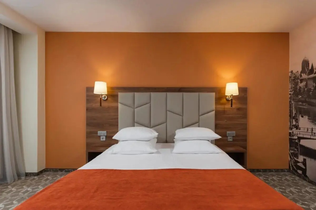 Comfort Double room with river view (full double bed)