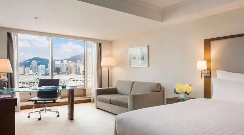 The Royal Pacific Hotel & Towers - Chambres