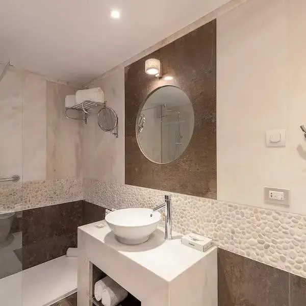 Sesimbra Oceanfront Hotel - Chambres