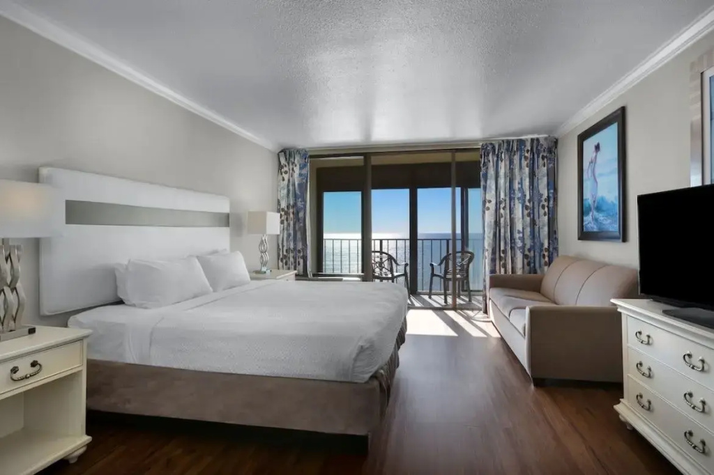 Room oceanfront