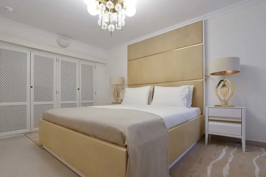 Executive Double Suite (full double bed)