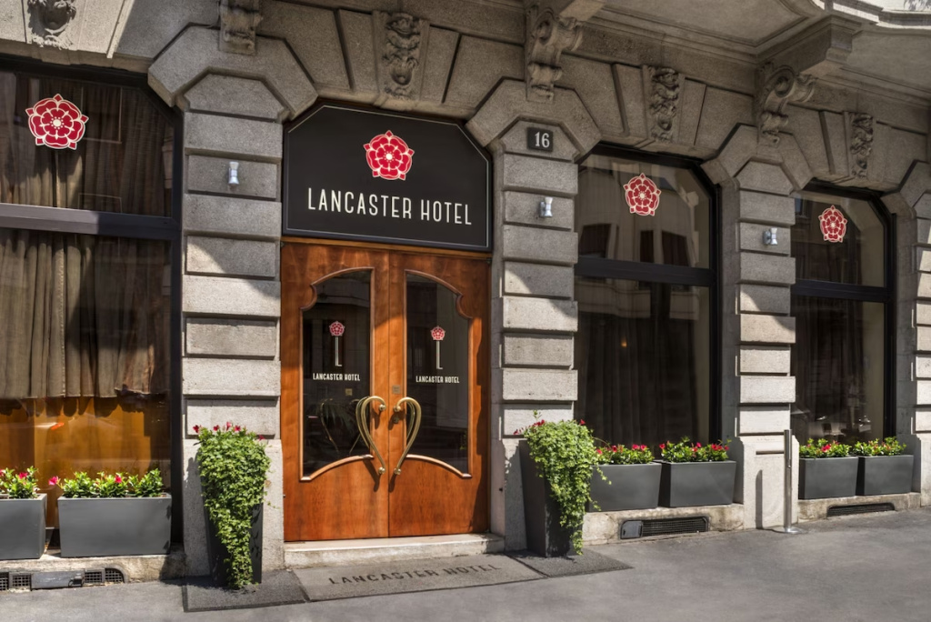 Lancaster Hotel — фото