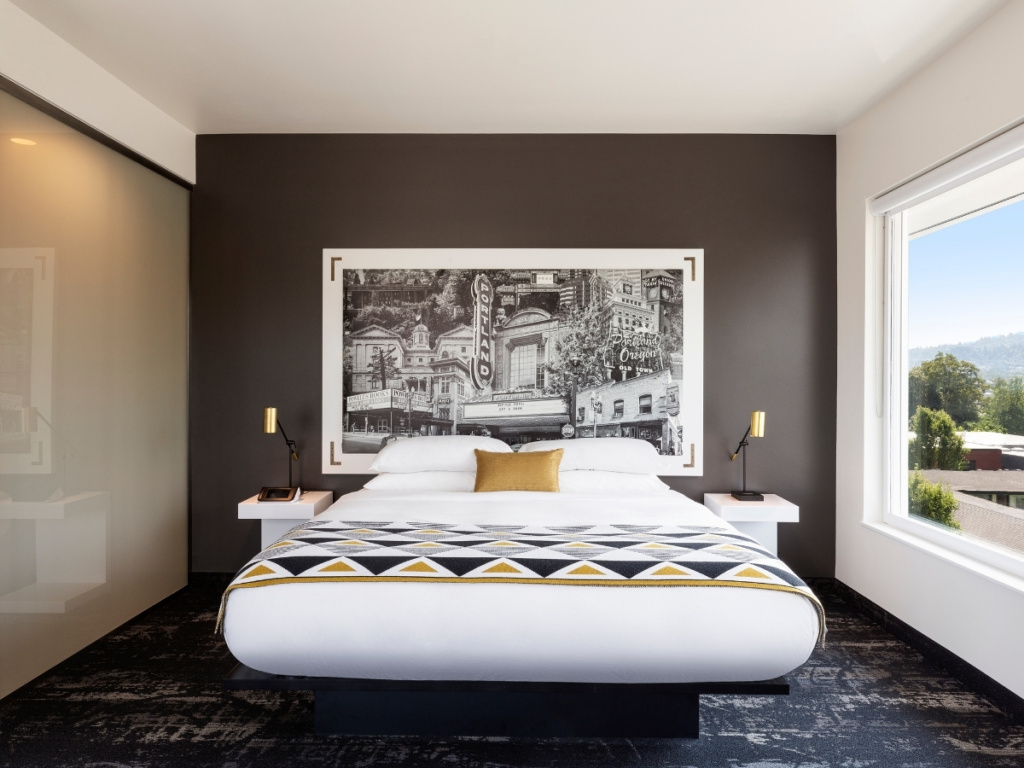 The XL Corner Double Suite (full double bed)