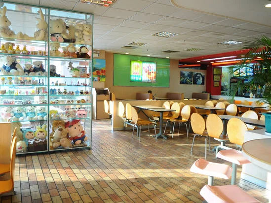 Food & Beverage