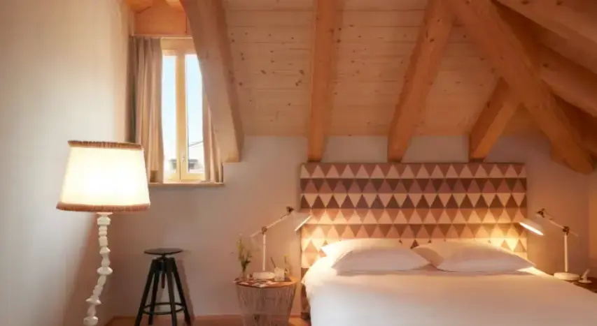 Double Attic Attic Junior Suite (full double bed)