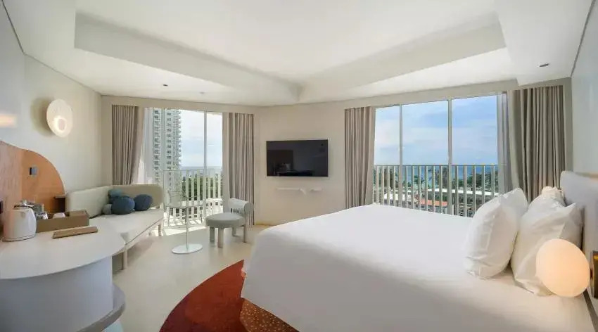 Люкс Deluxe Spa с видом на океан в Centara Karon Resort Phuket