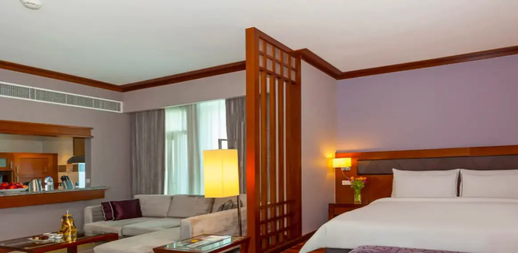 Flora Creek Deluxe Hotel Apartments