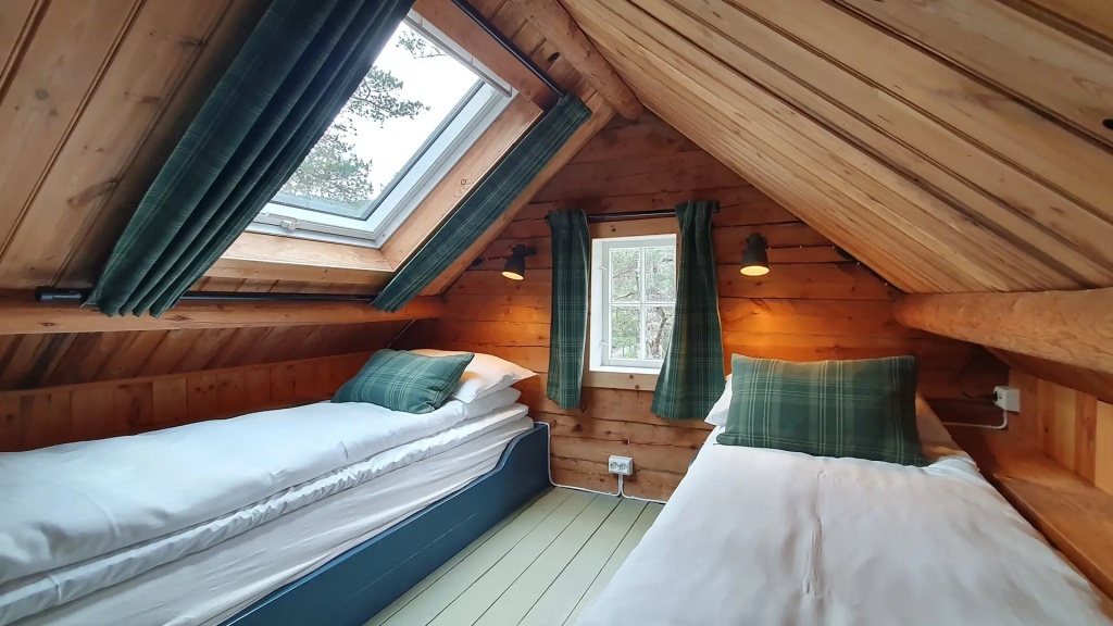 Veslebu Cabin Family room