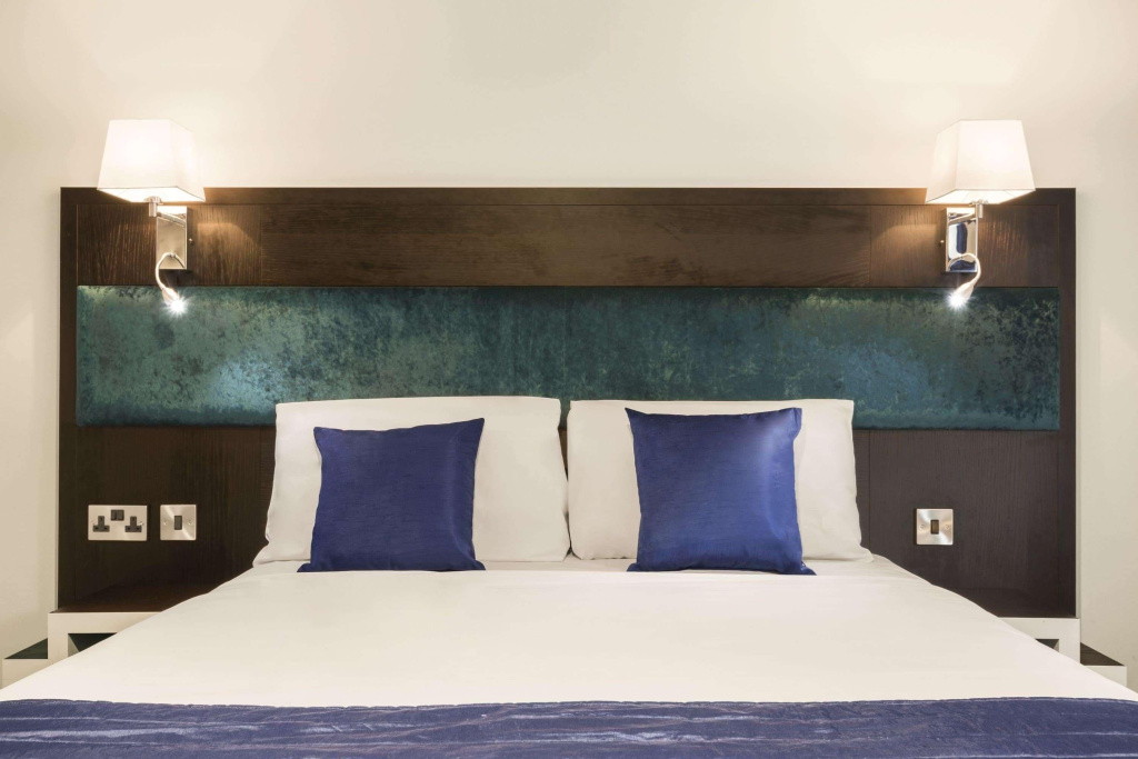 Ramada by Wyndham Oxford - Chambres