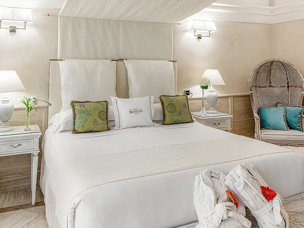 Light and Sight Double Junior Suite (full double bed)
